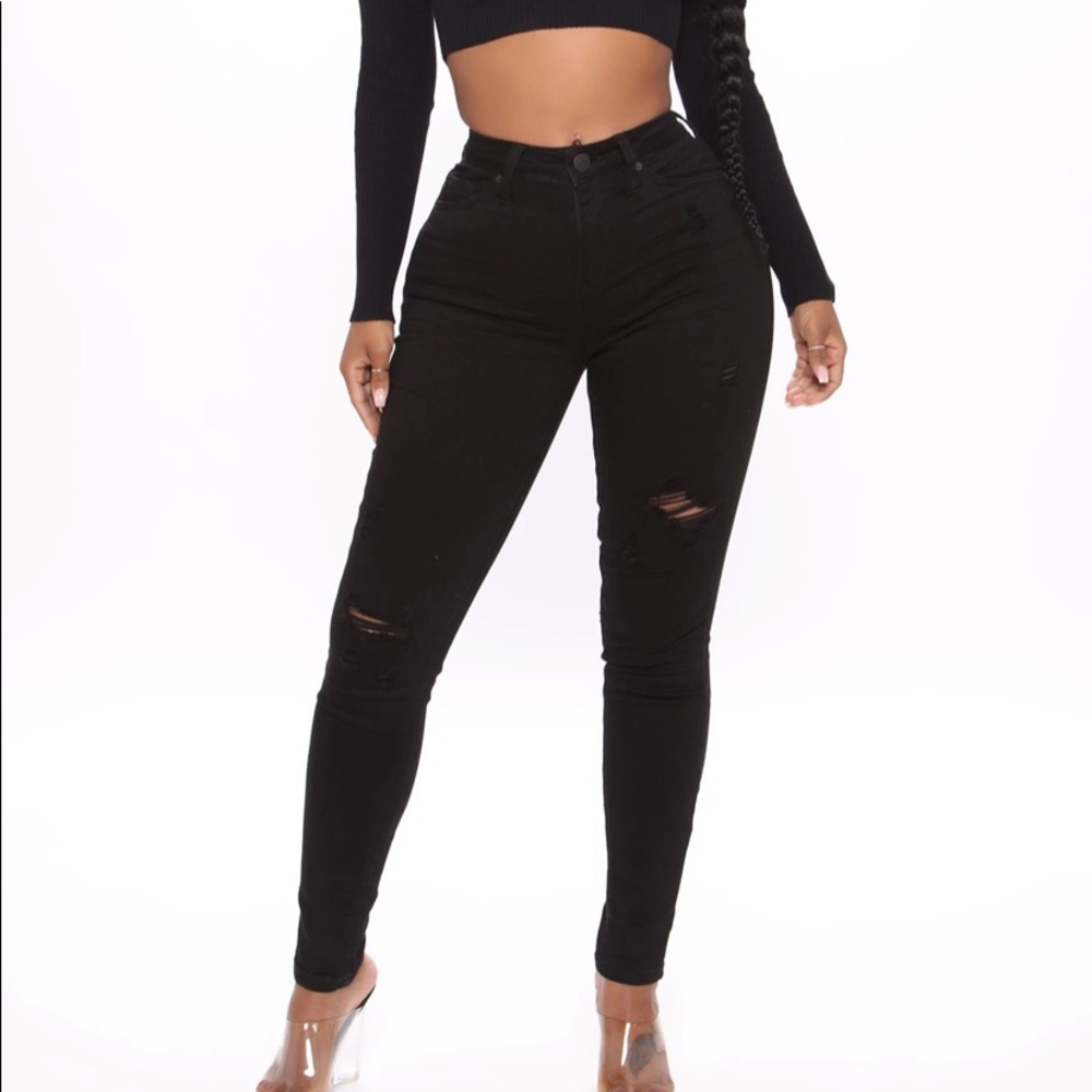 Black skinny jeans